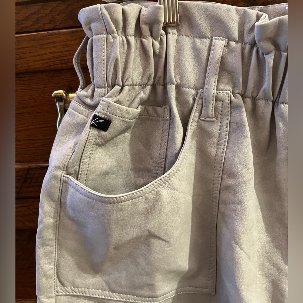 NWT KanCan Percy Paperbag‎ Ultra High Rise Shorts Grey Cream size XL - Picture 6 of 12